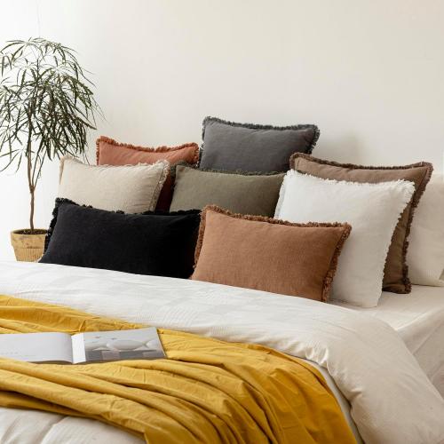 Color Green Foindtower Set of 2 Decorative Linen Fringe Throw Pillow Covers Cozy Farmhouse Boho Cushion Cover with Tassels Soft Accent Pillowcase for Couch Sofa Bed Living Room Home Decor 20×20 Inch