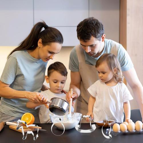 9 Pieces Cinco de Mayo Cookie Cutters Set, Regular Stainless Steel Mexican Fiesta Pinata Cookies Cutter includes Cactus Pepper Taco Avocado Sombrero Maraca Llama Guitar Baking Mold Decorations