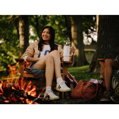 STANLEY Quencher ProTour Flip Straw Tumbler with Leakproof Lid 30 oz | Built-In Straw and Handle | Cup Holder Compatible for Travel | Insulated Stainless Steel Cup | BPA-Free | Frost ‼️mild stains on the outside of the cup‼️