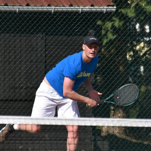 Pro Tennis Racket for Adults, 2 Player 27 inch Speed Tennis Racquet Acceptable for Beginner and Professional with 3 Tennis Balls, 2 Vibration Dampes, 2 Overgrips, Tennis Bag