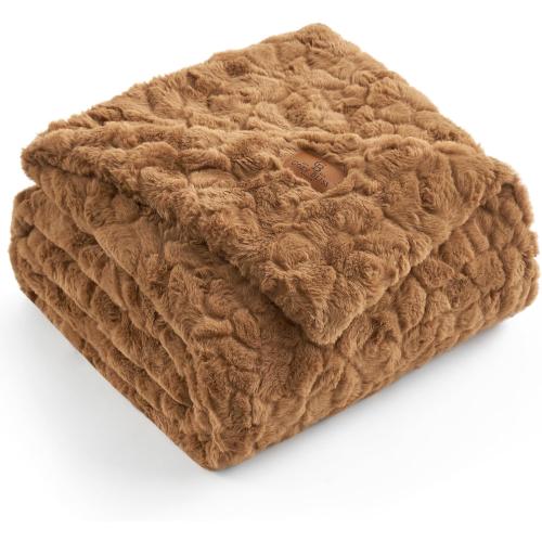 Cozy Bliss Faux Fur Throw Blanket for Couch, Fuzzy Soft Plush Thick Warm Fluffy Reversible Wave Textured Blanket for Sofa Bedroom Living Room, 55 * 70 Inches Brown