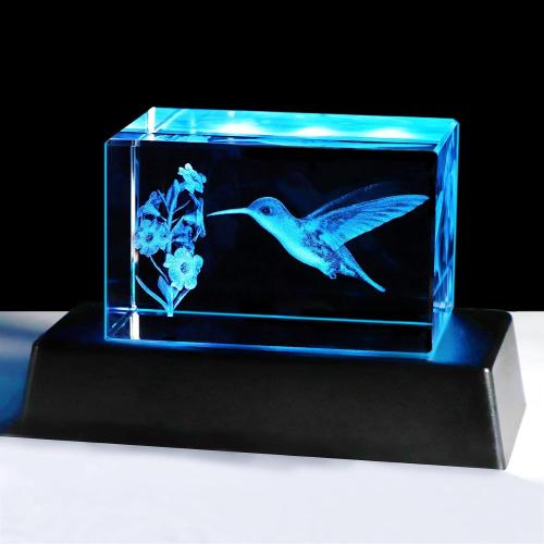 YWHL Crystal Hummingbird Gifts for Women Man, Laser Engraved 3D Hummingbird Figurines for Animal Lovers, Hummingbirds Decor for Home Party
