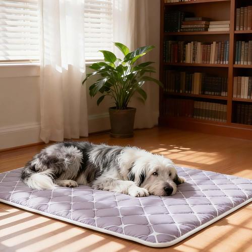 Bubble bear Dog Crate Mat - Ultra Soft, Washable & Anti-Slip Kennel Pad for Small/Medium/Large Dogs, Dark-Hued to Hide Stains (42x28)