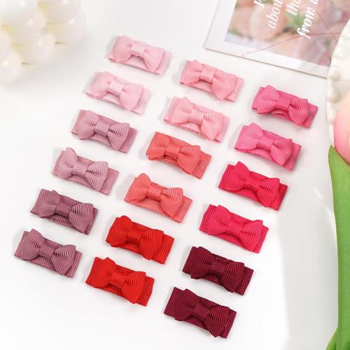 CÉLLOT 60Pcs Baby Hair Clips 1.2 Tiny Baby Bows Snap Hair Clips for Thin Hair Grosgrain Ribbon Hair Bows Clips for Baby Girls Toddlers Infant in Pairs