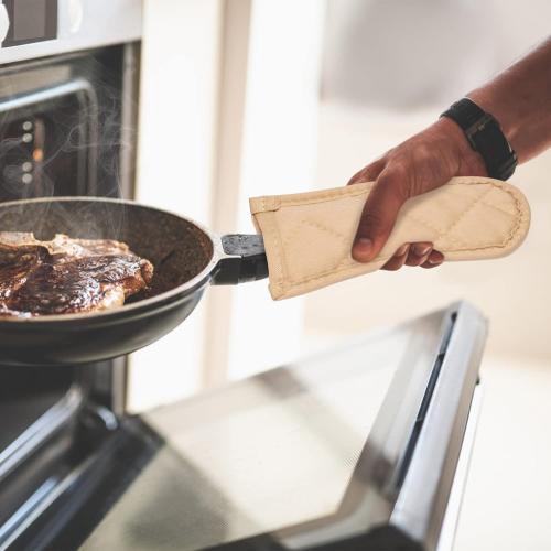 R HORSE 6Pcs Hot Handle Covers Heat Resistant Pot Pan Handle Covers Cast Iron Skillet Pot Holder Sleeves Mitt for Kitchen Baking Cooking BBQ Cookwares