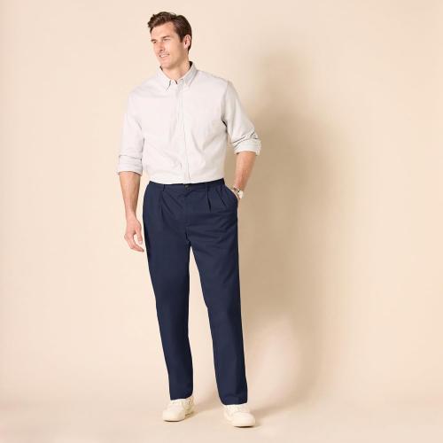 w42 L 32- Amazon Essentials Men's Classic-Fit Wrinkle-Resistant Pleated Chino Pant (Available in Big & Tall)