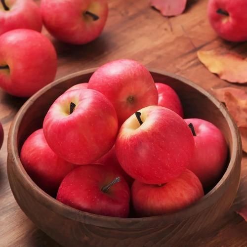 Fake Fruit Artificial Apples, Set of 12 Decorative Fruit Lifelike Faux Apples Realistic Fruits Apple Decorations for Kitchen, Realistic Fake Fruits Party Props Home Decor