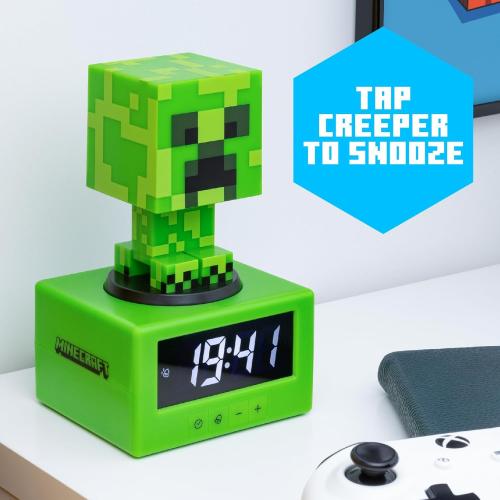 Green Paladone Minecraft Creeper Alarm Clock - Officially Licensed, in-Game Music & Night Light for Kids & Tweens, Gaming Room Accessory