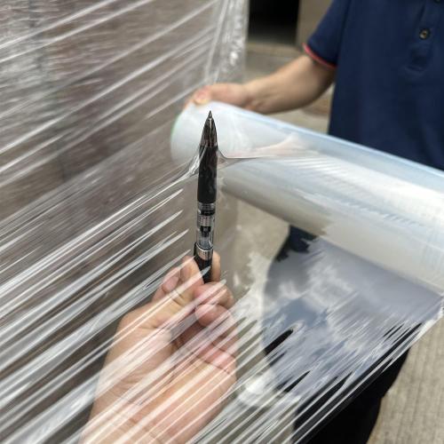 2-Pack Clear Stretch Wrap 18 x 1000 Feet 80 Gauge Industrial Strength with Plastic Handle, Plastic Pallet Supplies Durable Self-Adhering for Packing, Moving, Heavy Duty Shrink Film Rolls