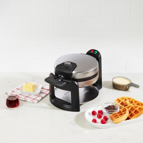 Cuisinart Round Flip Belgian Waffle Maker, 1 thick Belgian-style Waffle, WAF-F30NAS