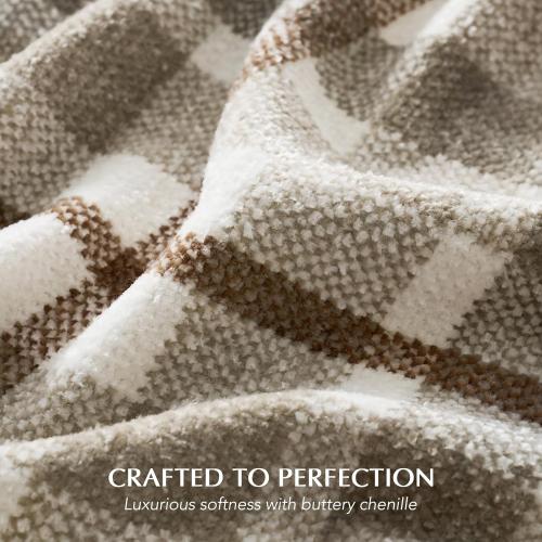 EVERGRACE Plaid Chenille Throw Blanket for Couch, Super Soft Cozy Decorative Farmhouse Plaid Throw with Tassels, Lightweight Chenille Knit Throw for Bed Sofa Gift Home Decor, Beige 50”x60”