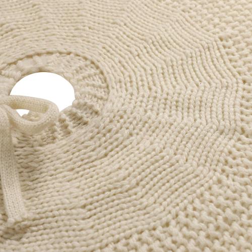 Sattiyrch Knit Christmas Tree Skirt – Classic Cable Knit Tree Base Wrap with Tie Closure – Cozy Holiday Décor for 7.5–9 ft Christmas Tree (White,48in)