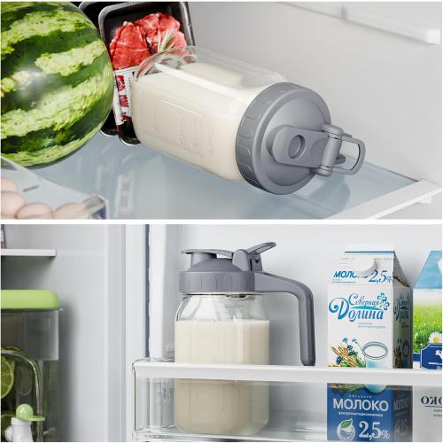 MOMCOZY Milk Pitcher Jug - 32 oz Glass Mason Jar Airtight Pitcher with Pour Spout Handle for Breastmilk, Iced Tea, Ice Drinks Storage Container