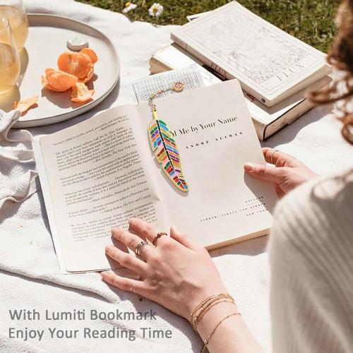 Metal Feather Bookmark Cute Multicolor Book Accessories Gifts for Women Teacher Readers Book Lovers for Christmas Birthday Mother's Day Valentine's Day (Gold)
