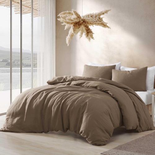 brown  soft comforter 104x90 in