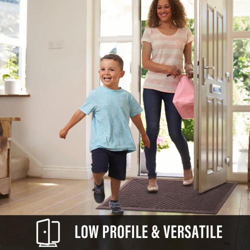 Sturdy Front Door Mat, Absorbent Muddy Dirt Resist Welcome Door Mats Outdoor Indoor, Stain and Fade Resistant, Non-Slip Backing Entry Mat Low Profile Doormat for Entryway, Coffee