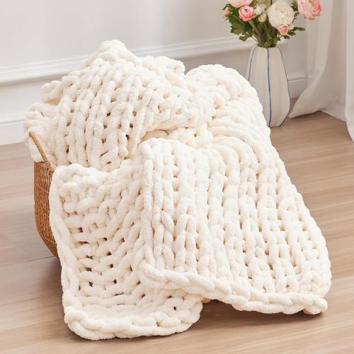 Negwoo Chunky Knit Throw Blanket, 50''*60'' Knitted Throw Chenille Yarn for Bed Couch, Handmade Cream Crochet Big Thick Blanket, Machine Washable Cute Comfy Blanket for Home Decor