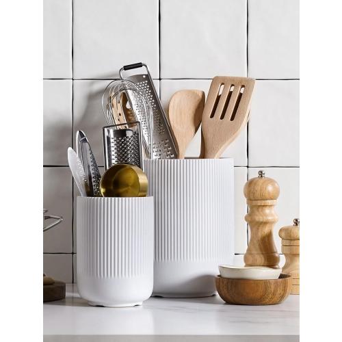 LE TAUCI Utensil Holder, 7.3 5.4 Ceramic Kitchen Utensil Holder for Countertop, Large Cooking Utensil Crocks for Kitchen Counter Decor, Morden Utensil Organizer for Spatula, Set of 2, White
