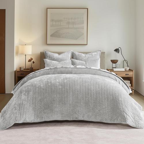 EVERGRACE Velvet Quilt Set King Size, Luxurious Soft Striped Channel Bedding Set, Lightweight Velvet Comforter for All Season, Oversized Bedspread Coverlet with 2 Matching Shams, Frost Gray