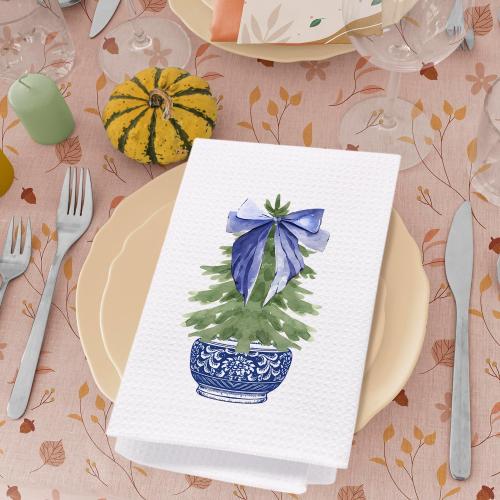 Chinoiserie Christmas Tree Hand Towels, Blue and White Porcelain - 16x24 Inch, Bathroom and Kitchen Decor