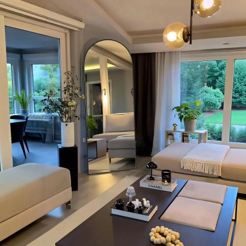SUNQUEEN 58x19 Floor Mirror Full Length, Arched Full Length Mirror with Stand, Full Body Mirrors for Bedroom Living Room or Cloakroom Black