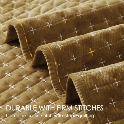 Powdion Luxury Velvet Quilt King Size, Lightweight 3PCS King Quilt Bedding Set with 2 Pillow Shams 20x26, Oversized Queen Bedspread, All-Season Ultra-Soft Comforter for Bedroom Home Decor Caramel Gold