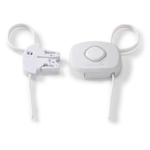 Safety 1st OutSmart™ Flex Lock, White, 4 Pack