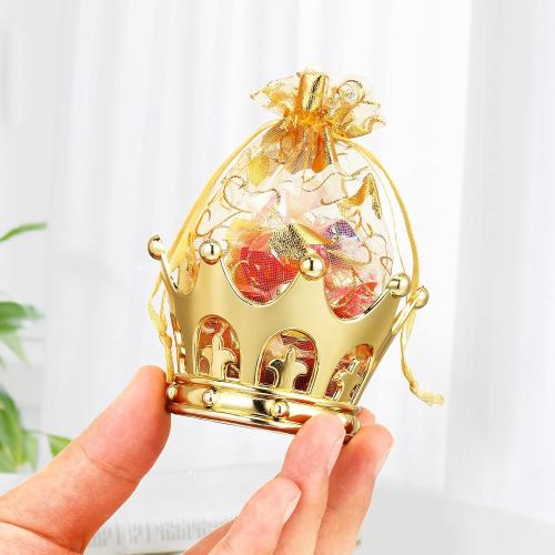 Jetec 8 Pcs Gold Fillable Crown Goblet with Pouch Vintage Plastic Goblet for Candy Chocolate Cake Dessert Storage Decoration for Wedding Birthday Party
