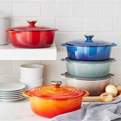 Le Creuset Enameled Cast Iron Shallow Round Oven, 2.75 Qt., Cerise