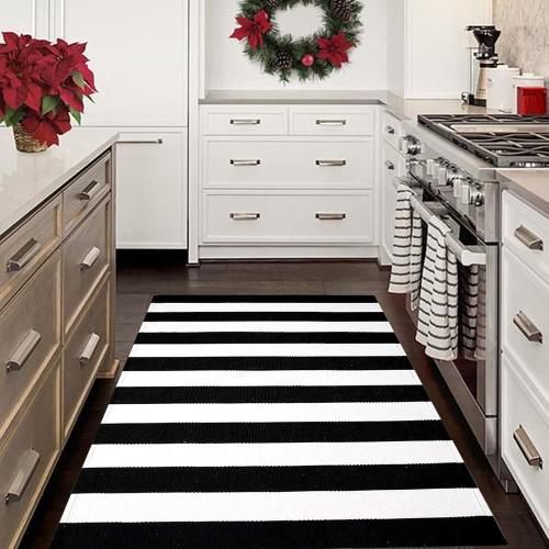 Size Large Color Black and White Area Rug  Striped Front Door Mat Front Porch Rug Hand-Woven Machine Washable Indoor/Outdoor Layered Door Mats for Entryway/Bedroom/Outdoor