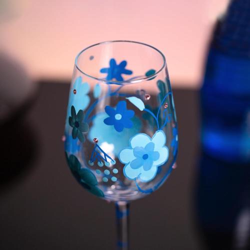 15 OZ Blue flower Artisan Painted Wine Glass,Flower Print Wine Glasses,Lead-Free Glasses Goblet for Home Dinning, Bar and Party Wedding Gift