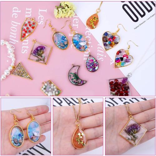 Shynek 50Pcs Hollow Frame Pendants - Resin Craft Bezels Jewelry Molds for Necklaces and Earrings Making Supplies