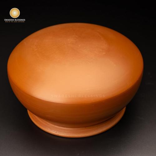 Swadeshi Blessings HandMade Exclusive Range Unglazed Mud/Earthen Handi/Mitti Ke Bartan/Clay Pot for Cooking & Serving with Lid, 3 Liters (with Mirror Shine)   Free Palm Leaf Stand