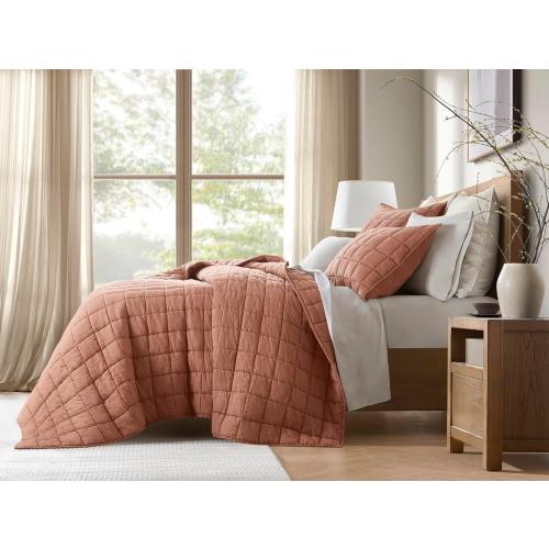 Harbor House French Flax Linen Garment Washed Quilt Set – 100% Linen Front & Back, All-Season, Breathable & Temperature-Regulating, Box Quilted, Includes Shams, King 108 x 92, Clay