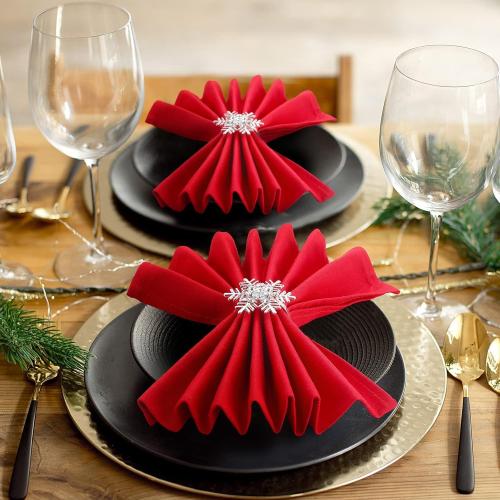 Mimorou Set of 60 Christmas Snowflake Napkin Rings Bulk Silver Rhinestone Cloth Napkin Holders Xmas Metal Serviette Buckle Holders for Holiday Party Dinning Room Table Setting Decoration