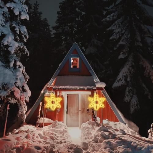 27 Christmas Big Snowflake Lights Mains Powered with Timer for Xmas Decor | Mains Powered, Timer Function, Warm White, 27x 25 Giant Fancy LED Snowflake Lights