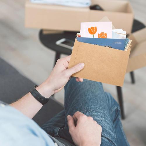 Size 6.5 x 4.5 Color brown 300 Pcs 6.5 x 4.5 Inch Rigid Mailers Cardboard Envelopes Photo Vinyl Records Document Mailers Cardboard Shipping Envelopes for Cd, Photos, Document(Brown)