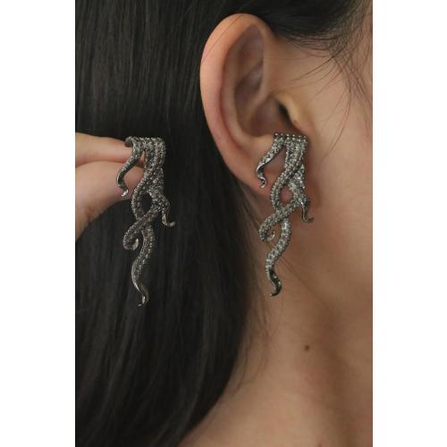 Octopus Snake Stud Earrings for Women Vintage Gothic Animal Stud Earrings Snake Earrings Octopus Earrings Front Back Pierced Stud Earrings Punk Rock Earrings Halloween Jewelry Outfits Accessories