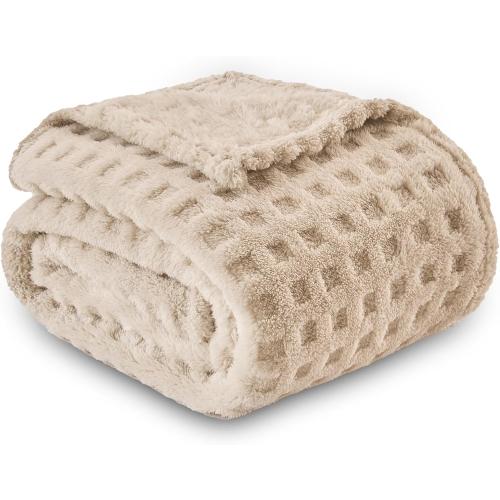 NEWCOSPLAY Super Soft Throw Blanket Linen Premium Silky Flannel Fleece 3D Waffle Checkered Lightweight Bed Blanket All Season Use (Linen, Throw(50x70))