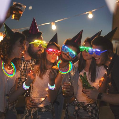 125 Pack Glow in the Dark Party Supplies for Kids Adults,Light Up Party Favors with 25 LED Glow Glasses Sunglasses,100 Glow Sticks Bulk Glow Bracelets for Wedding Pool Fiesta Back to School Halloween