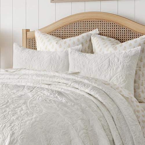 EVERGRACE 100% Cotton Paisley Quilt Set, Oversized King 3 Piece Set – Prewashed Lightweight Bedspread with 2 Shams, Soft & Breathable Matelasse Coverlet for All-Season Comfort, Bright White
