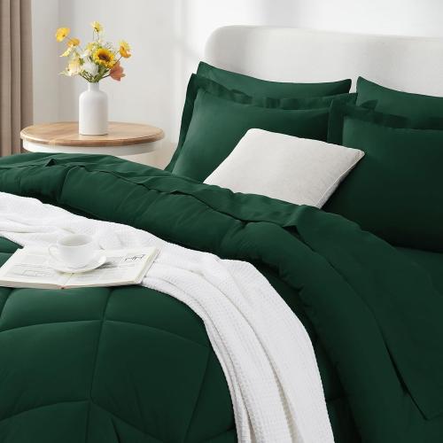 GREEN CozyLux Queen Comforter Set Emerald Green - Bed in a Bag Queen Size 7 Pieces, Luxury Soft Bed Set for All Seasons, Bedding Set with Down Alternative Comforter, Sheets, Pillowcases & Shams