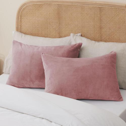 BEDELITE Flannel Pillowcases Standard Set of 2, Super Soft Fleece Pillow Case Cover with Zipper for Bedroom, Sofa, Luxury Cozy Fuzzy Velvet Pillow Shams for All Seasons(20x26 Inches, Dusty Pink)