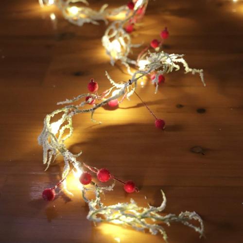 MENGNAN Fairy Decorative Lights Snow Branches Red Berries String Lights 6ft 20LEDs Battery Operated Lights for Bedroom Wedding Indoor Party Valetine's Day Mother's Day Anniversary Decor