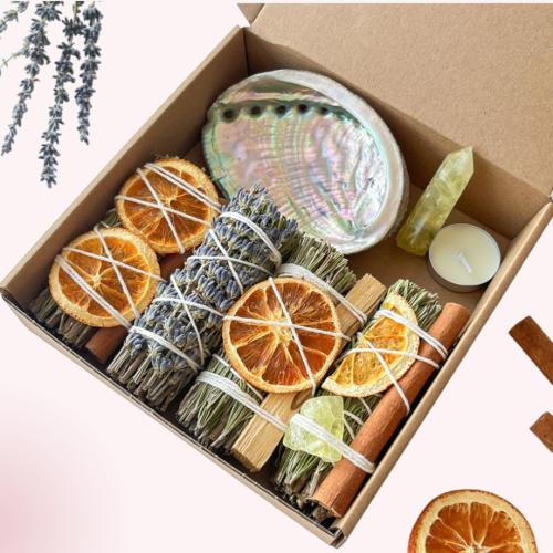 Calyza 7 Pcs Sage Smudge Kit – 4 Rosemary Palo Santo Bundles, Citrine Crystal Point & Candle, Lavender & Palo Santo Kit Sage kit for Meditation & Yoga Spiritual Healing - Home Energy Cleansing