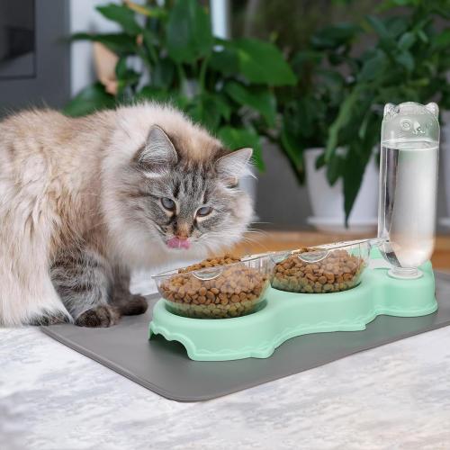 WRINGKIT Triple Cats Bowls, Cat Food Water Bowl with Mat and Scoop, 15° Tilted Raised Cat Bowl Dishes with Automatic Water Bottle, Pet Feeding Bowls for Cats, Small Dogs, Wet, Dry Food