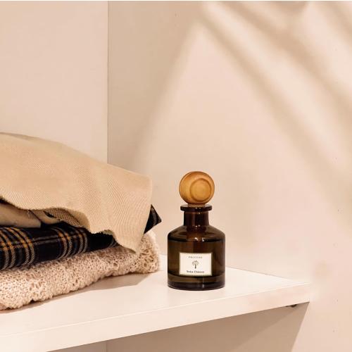 PRISTINE Maldives Villa/Inspired by Marriott Hotel Ball Diffuser for Wardrobe | Citrusy Grapefruit, Apple/Ocean Breeze/Sandalwood Oil Mini Diffuser Decor | Air Freshener for Closets