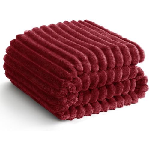 HIMEET Deep Red Ribbed Throw Blanket for Couch - 300GSM Lightweight Soft Fleece Blanket for Women, Cozy Blankets for Mothers Gifts, Striped Spring Home Room Decor, Deep Red, 50x60 Inches