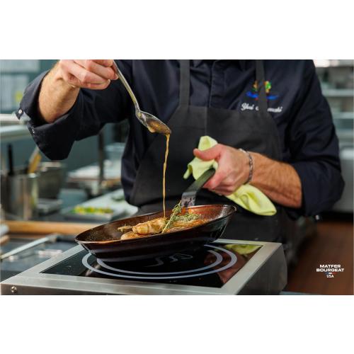 Matfer Bourgeat Black Carbon Steel Frying Pan, 10