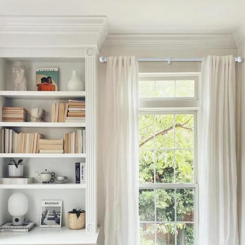 2 Pack White Curtain Rods for windows 32 to 48 inch, 5/8 inch Splicing Heavy Duty Metal Curtain Rod Set with Brackets